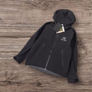 Arc'teryx Beta LT Black